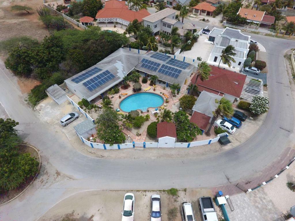 Hacienda Wayaca Apartments Oranjestad Exteriör bild