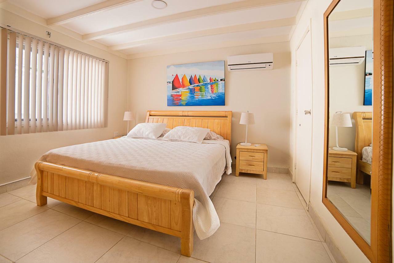 Hacienda Wayaca Apartments Oranjestad Exteriör bild